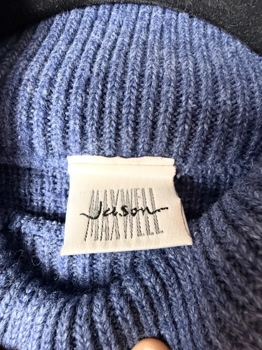 Jason Maxwell Flag Sweater Size Large/XL Vintage Flag Turtleneck Winter (H) - Picture 3 of 3